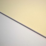 Passepartout MUSEUMBOARD 2,4mm 81x120cm double-face Bianco Naturale / Avorio Liscio - Confezione da 5 fogli